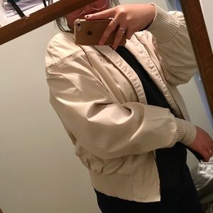 💣vintage cream oversized bomber jacket💣